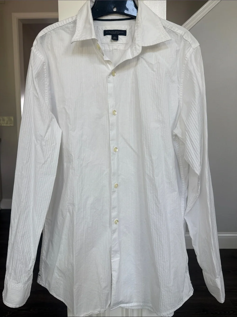 Banana Republic Men's Vintage White Subtle-Striped Cotton Dress Shirt M
